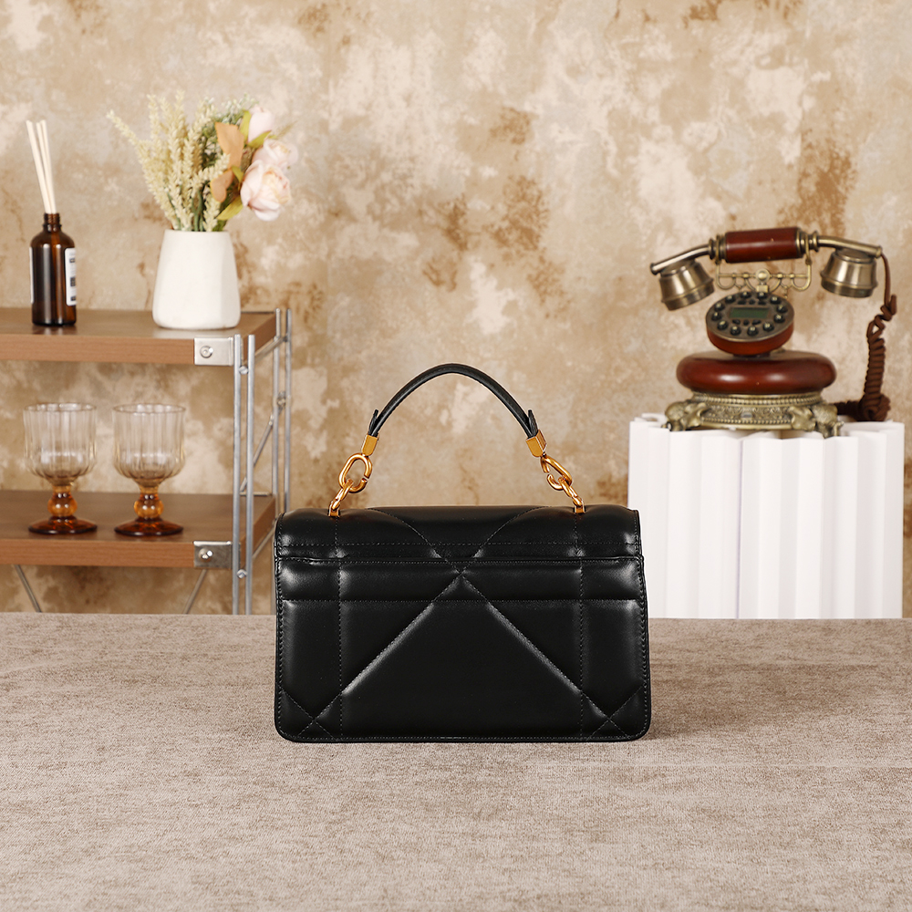 Ladies' handbag, 2026 season n – Interior Design Elegant Bewertung und Preis